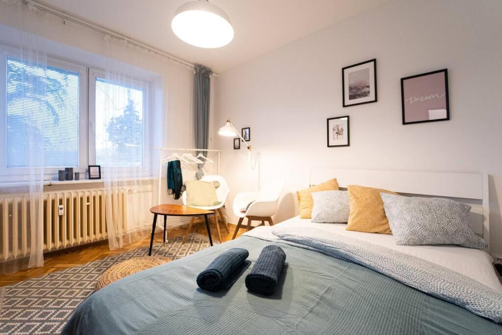 Mini Studio In Masaryk Quarter - Brno Apartamento Exterior foto